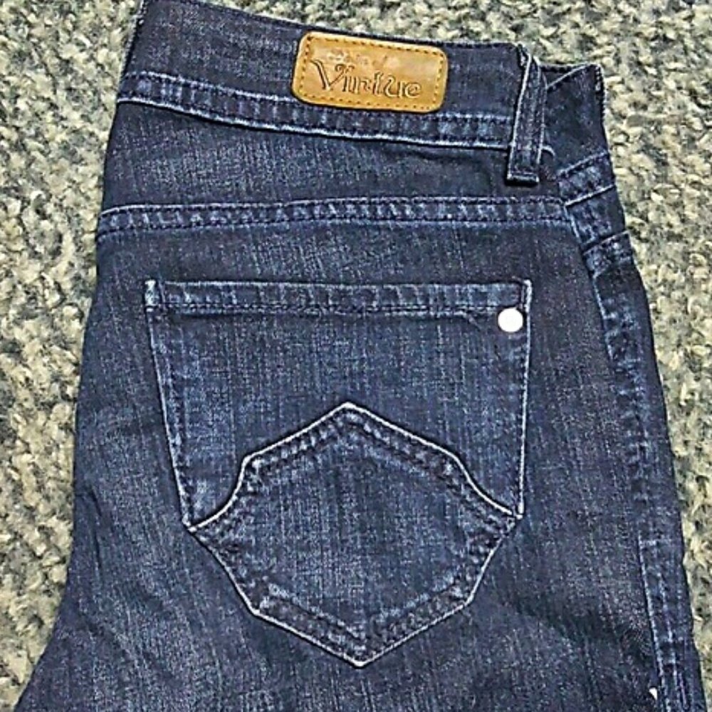 Denim of Virtue Jeans Low-Rise Dark Wash Flare 28